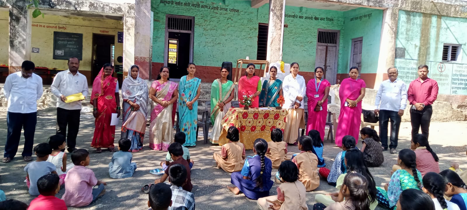 जिल्हा परिषद खैराट या शाळेत महाराष्ट्र दिन व शाळापूर्व तयारी मेळावा संपन्न…..